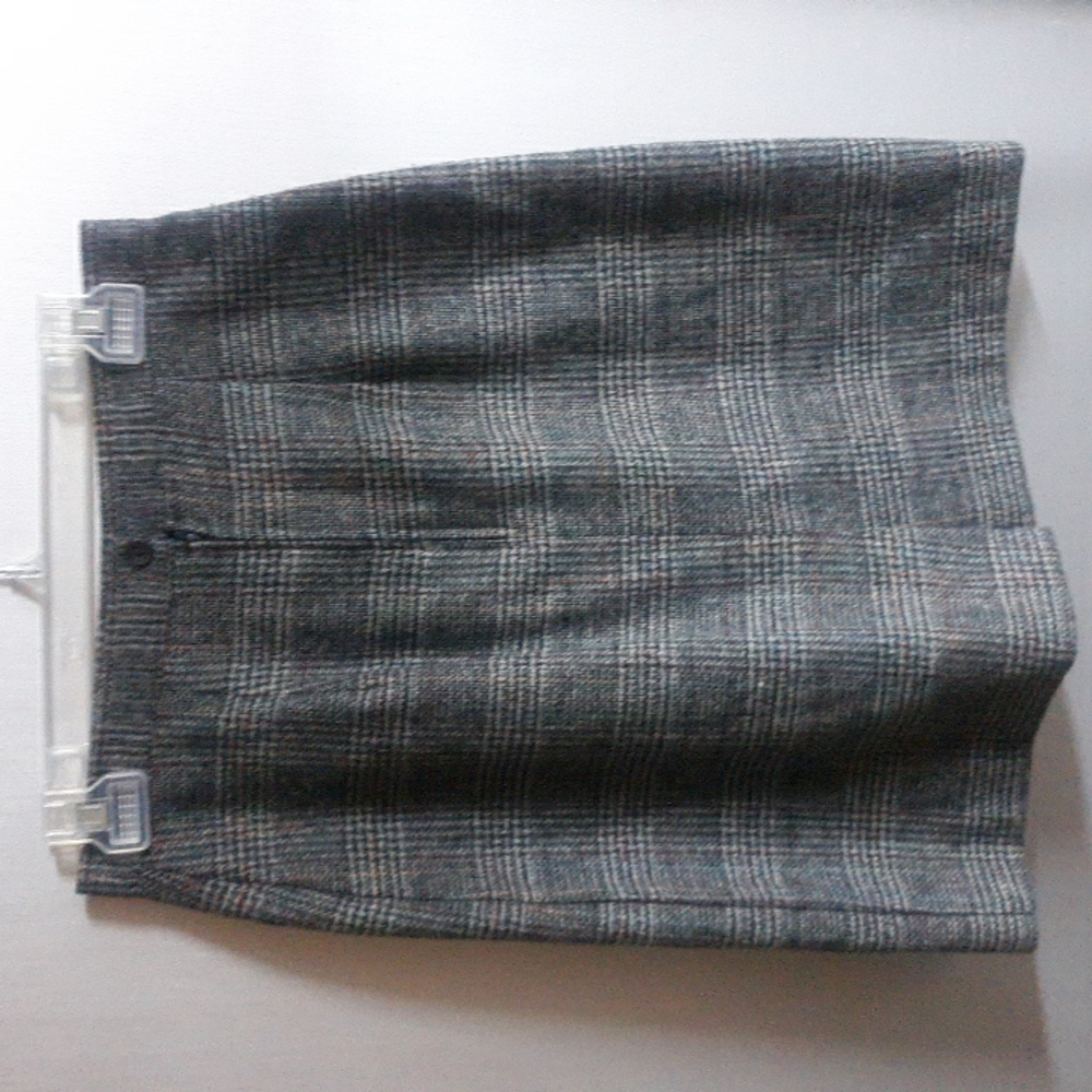 Odyssey Size 10 Skirt (SKU 131)